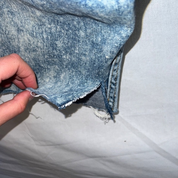 Levi's - DIY Cut Off/Distressed Shorts - Acid Wash - 511 Fit - 34 Men's - Thrash - Picture 6 of 8